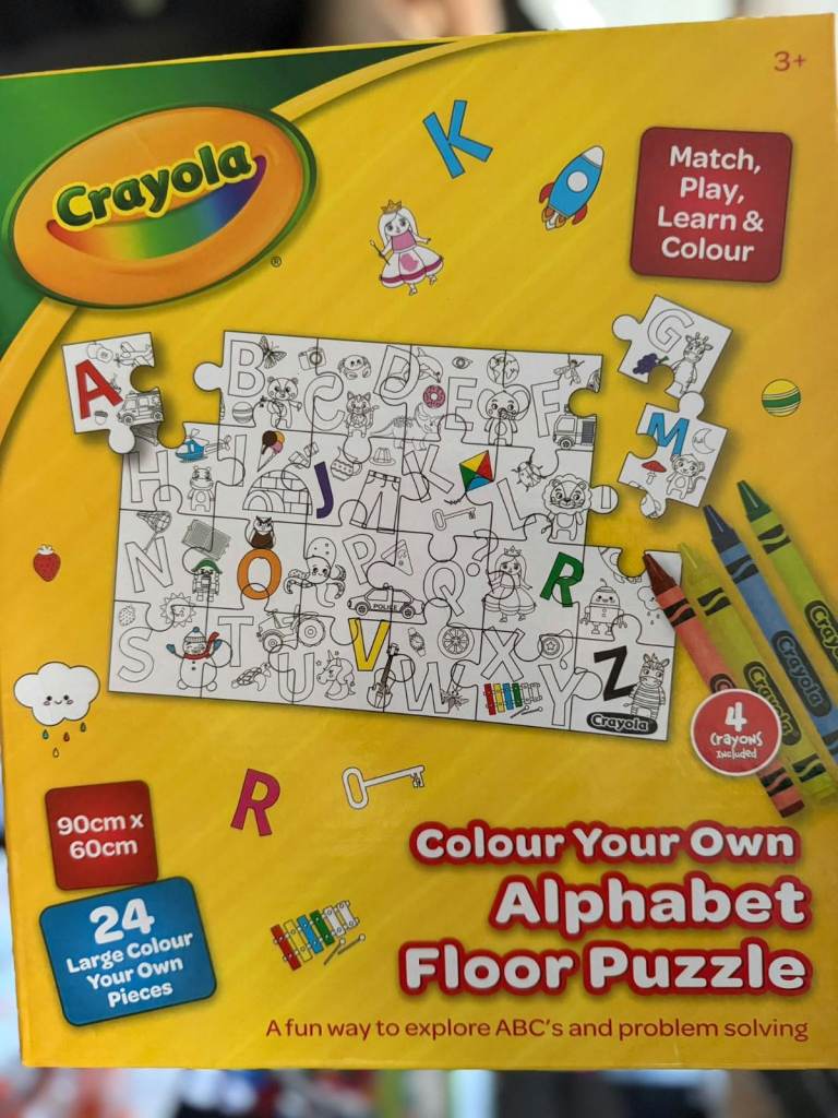 Crayola Colour Your Own Alphabet Floor Puzzle – New