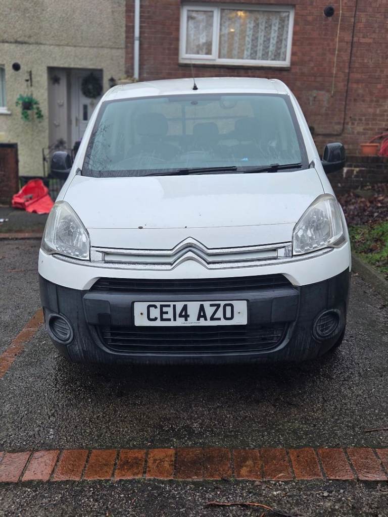 Citeron berlingo window cleaning van