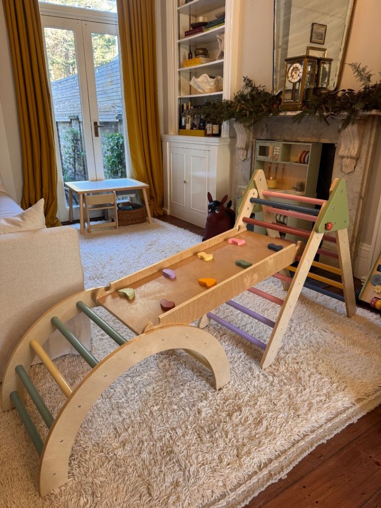 Brand new 3 part climbing frame 