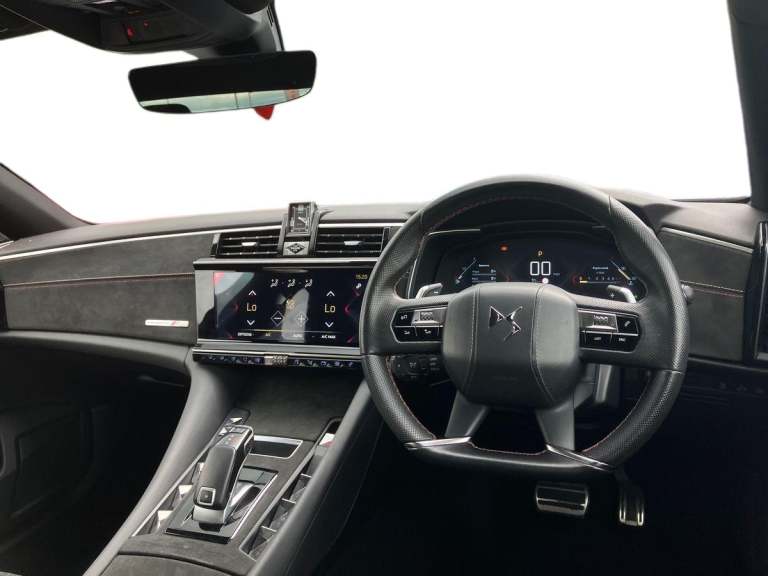 2022 DS Automobiles Ds 9 1.6 PureTech 225 Performance Line + 4dr EAT8 Saloon Automatic