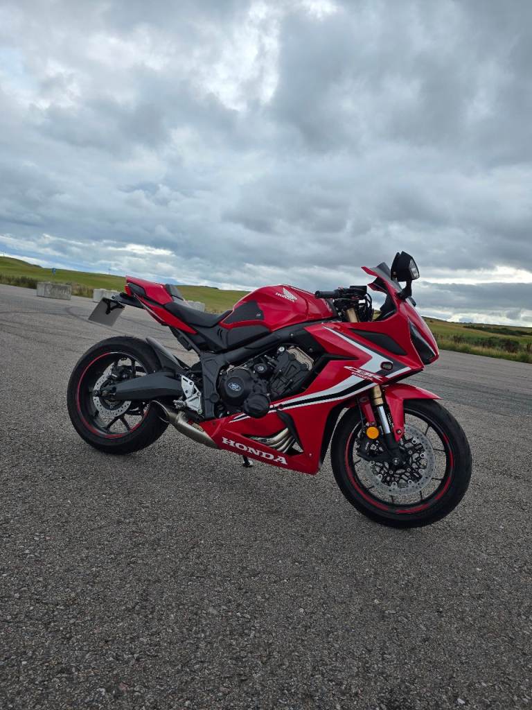 Red Honda CBR650R | 2020 | Many Upgrades | Low mileage. 