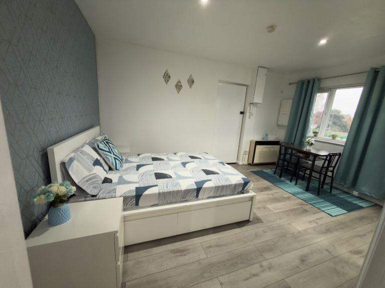 Spacious & Cosy Studio Flat for Rent – UB3 5NH
