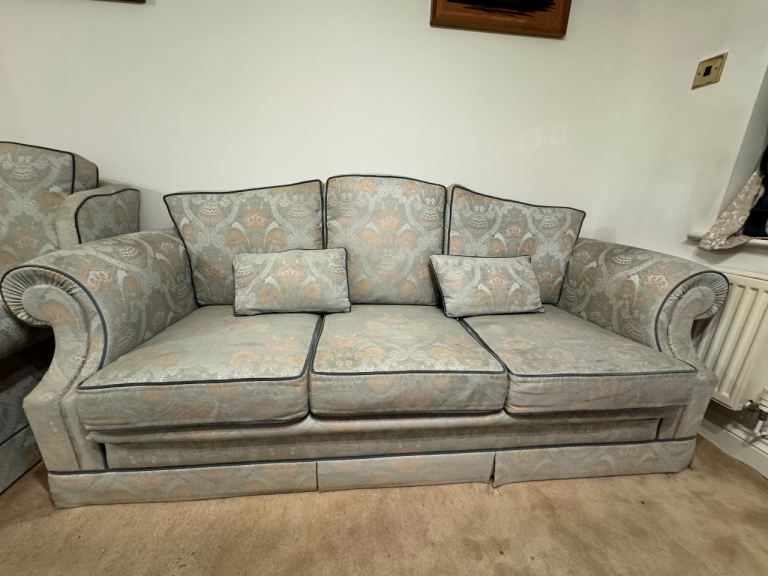 Sofa set 