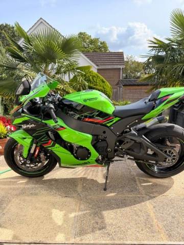 Kawasaki, Ninja ZX 10, 2023, 998 (cc) | in Poole, Dorset | Gumtree