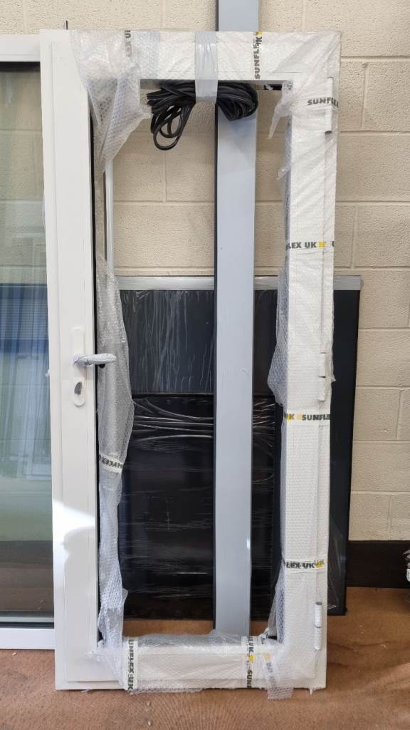 Aluminium front door 