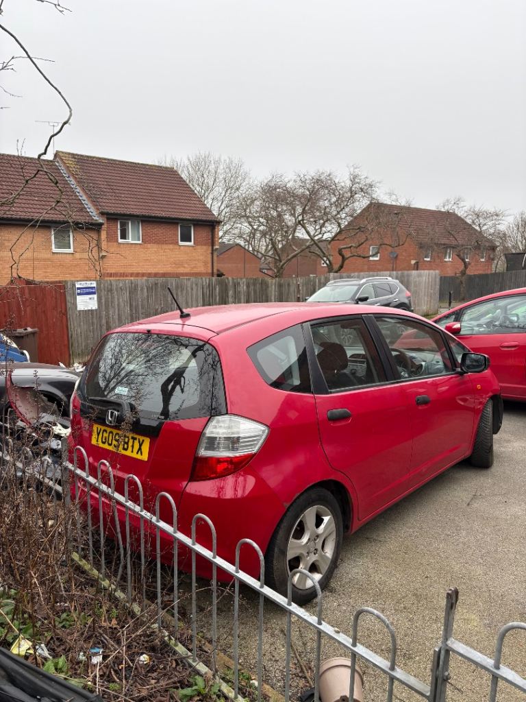 2009 Honda Jazz breaking for parts
