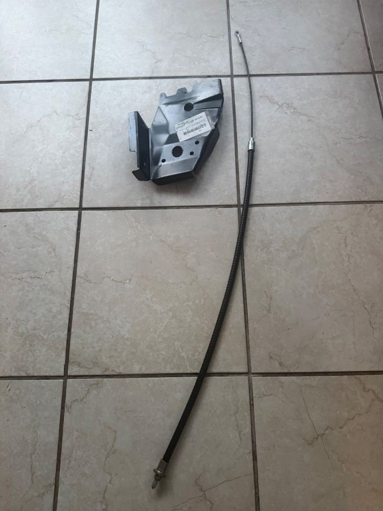 Jaguar XKR Auto Accelerator cable 