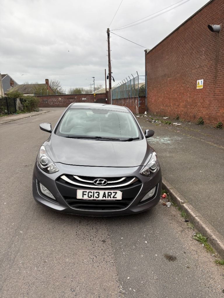 Hyundai i30 automatic car- Diesel 