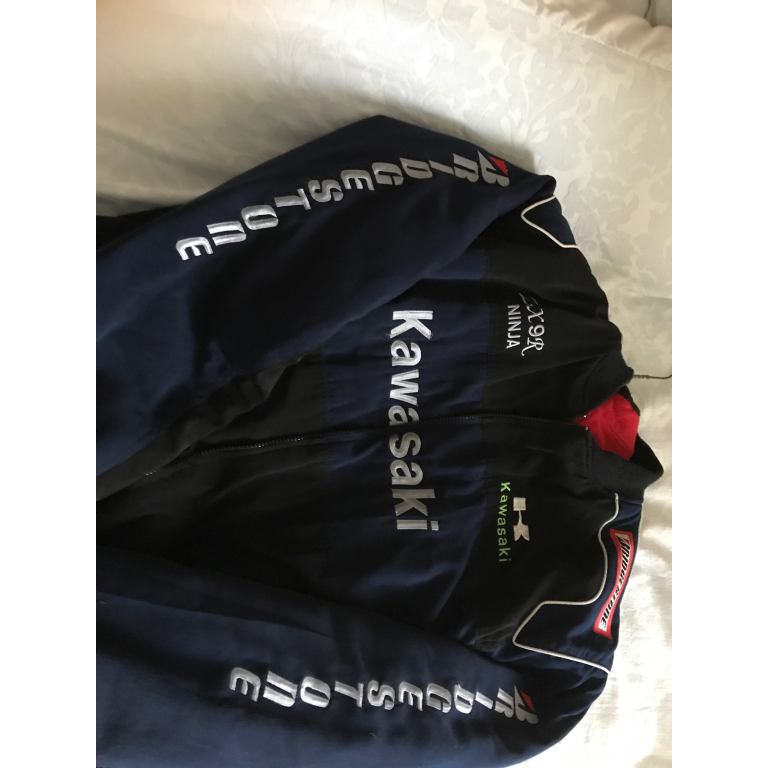 Casual Kawasaki ninja jacket used. 