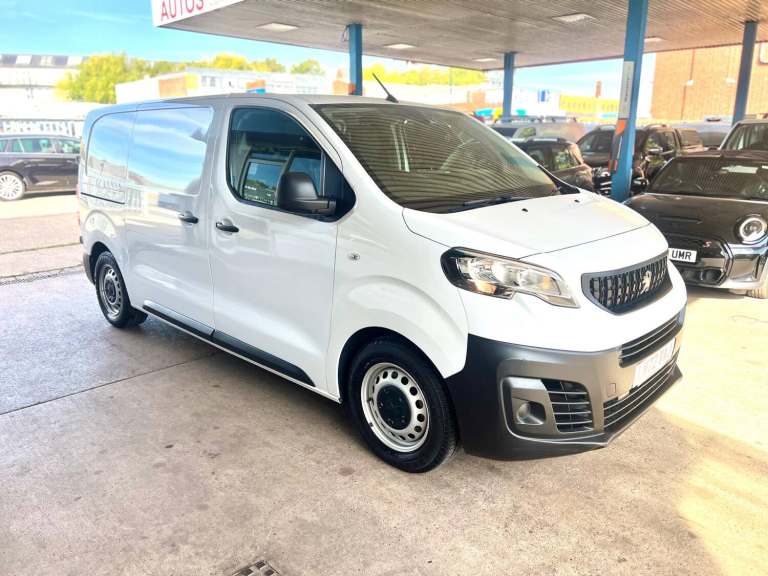 2022 Peugeot Expert 1.5 BlueHDi 1000 Professional Premium Standard Panel Van MWB Euro 6 (s/s) 6 P...