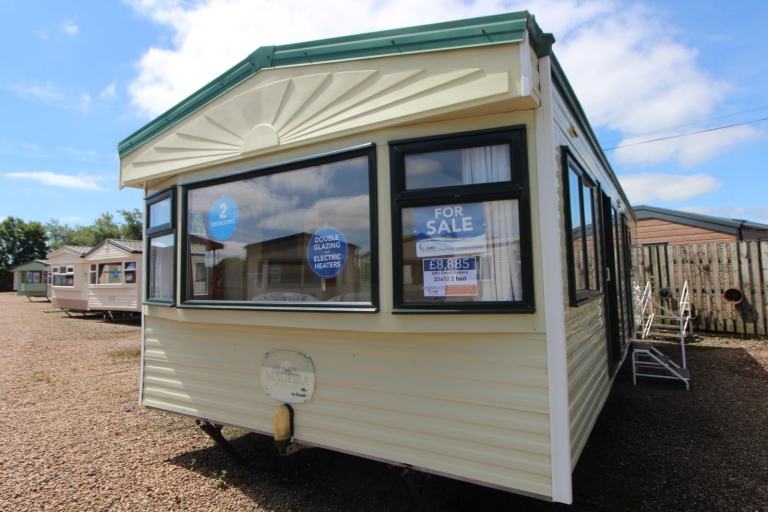 Cosalt Madeira 33x12 2 bed 2003 preowned static caravan for sale offsite