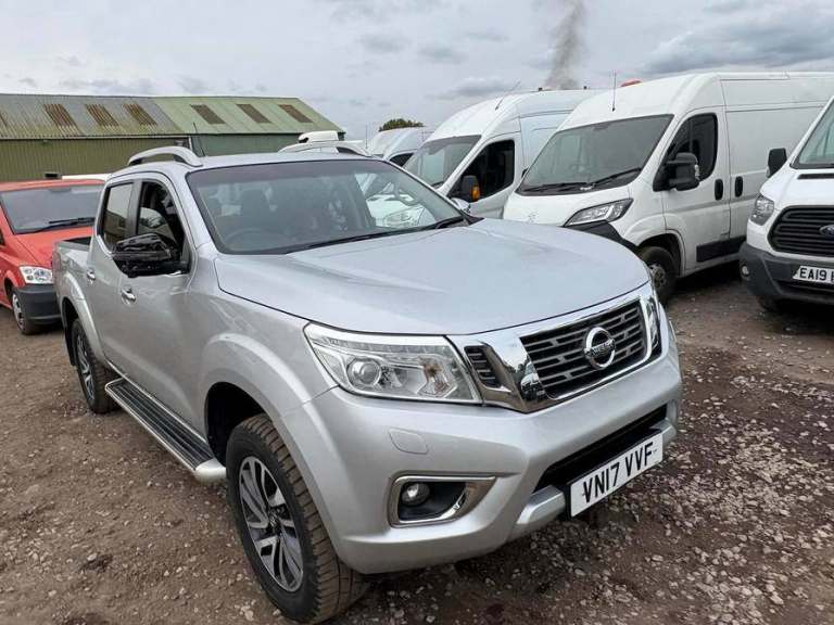 2017 Nissan Navara Double Cab Pick Up Tekna 2.3dCi 190 4WD PICK UP DIESEL Manual