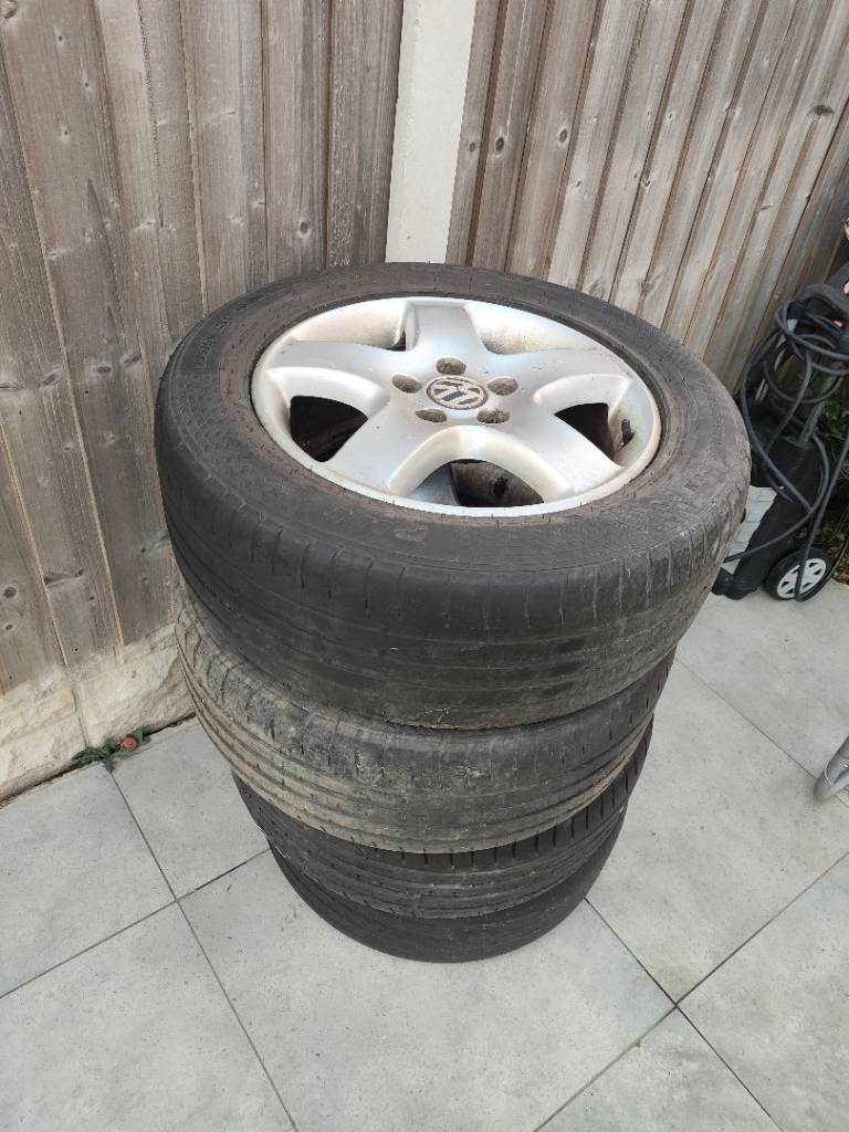 4x vw transporter T5 Alloy wheels 17" with tyres