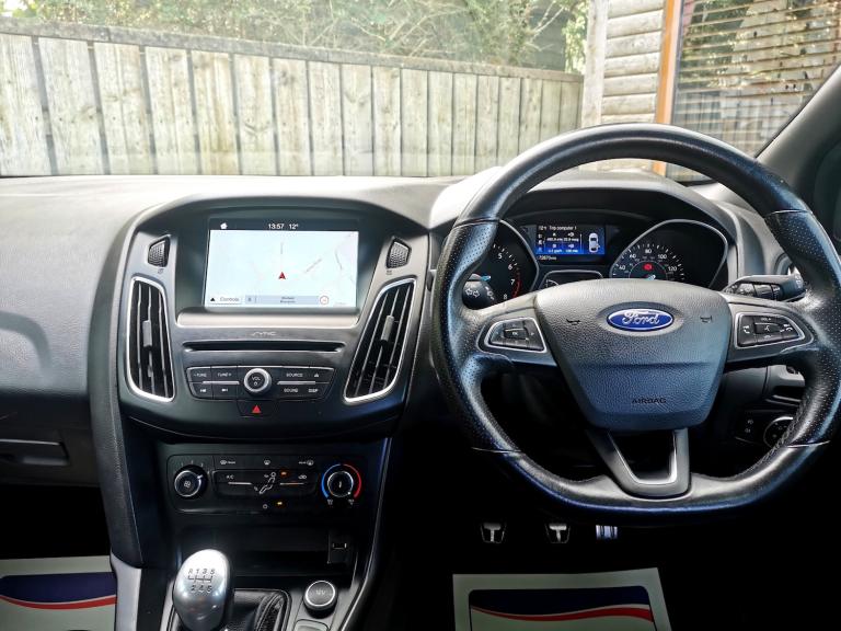 2017 Ford Focus 1.0 EcoBoost 125 ST-Line 5dr HATCHBACK Petrol Manual