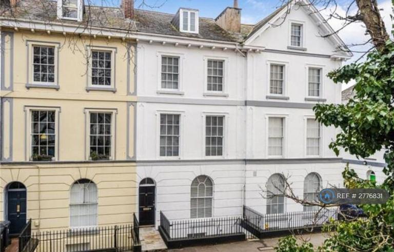 2 bedroom flat in Richmond Road, Exeter, EX4 (2 bed) (#2776831)