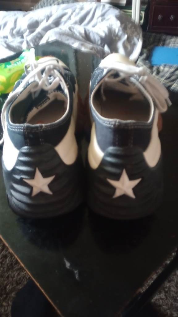 Mens converse shoes 8
