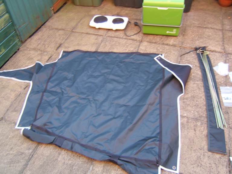 VW Caddy Rear Door Cover Awning, Camp Hob, Outwell Fridge Cooler, Toilet Tent