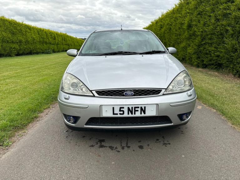 2004 Ford Focus 2.0 ST170 3dr HATCHBACK Petrol Manual - Image 2