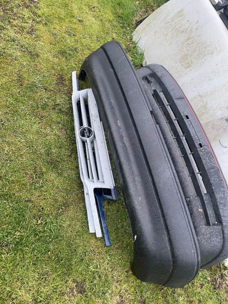 Vauxhall Astra Mk3 front bumper REAR BUMPER GRILL