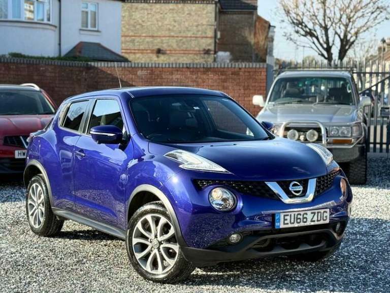 2016 Nissan Juke 1.6 Tekna XTRON Euro 6 5dr HATCHBACK Petrol Automatic