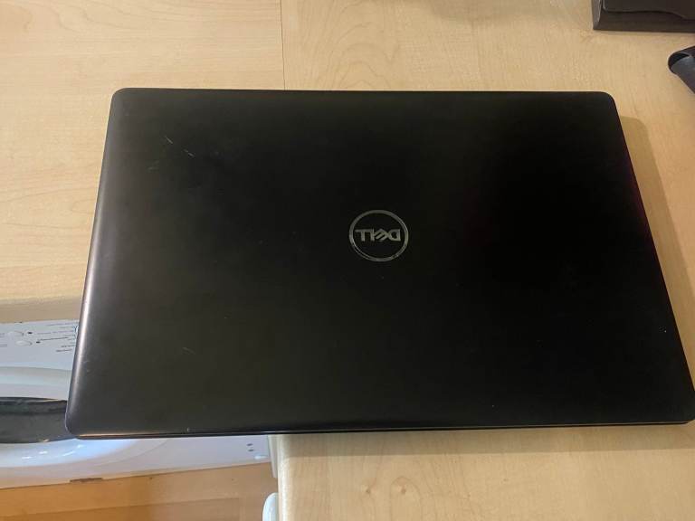 Dell Inspirion 15 5000 Series