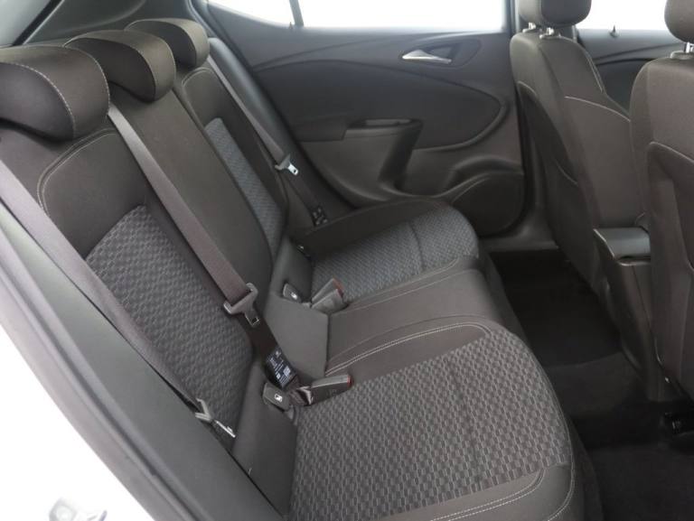 2019 Vauxhall Astra 1.4i Turbo GPF SRi Hatchback 5dr Petrol Auto Euro 6 (s/s) (150 ps) Hatchback ...