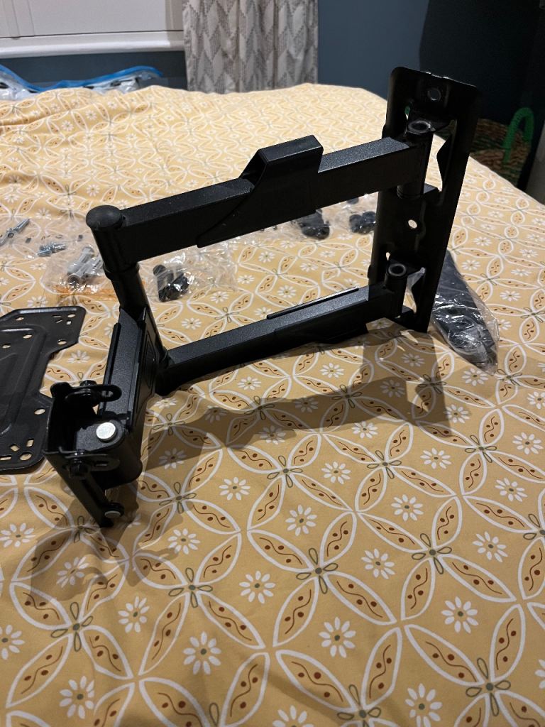 New TV Wall Mount Bracket – Full Motion, Black