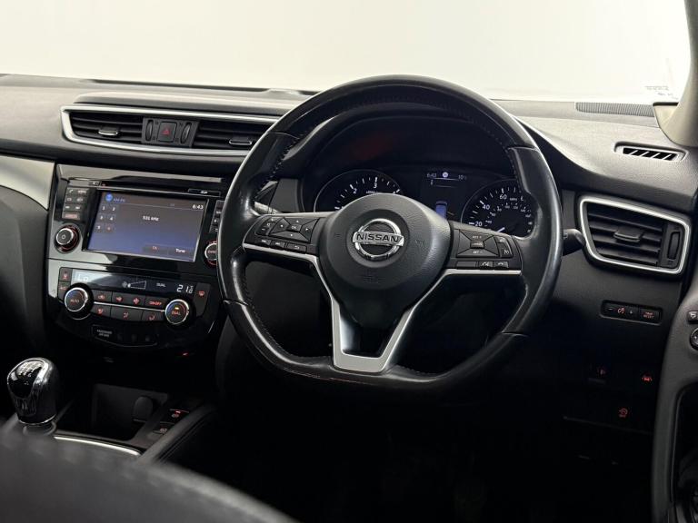 2017 Nissan Qashqai 1.5 dCi N-Connecta 5dr HATCHBACK DIESEL Manual