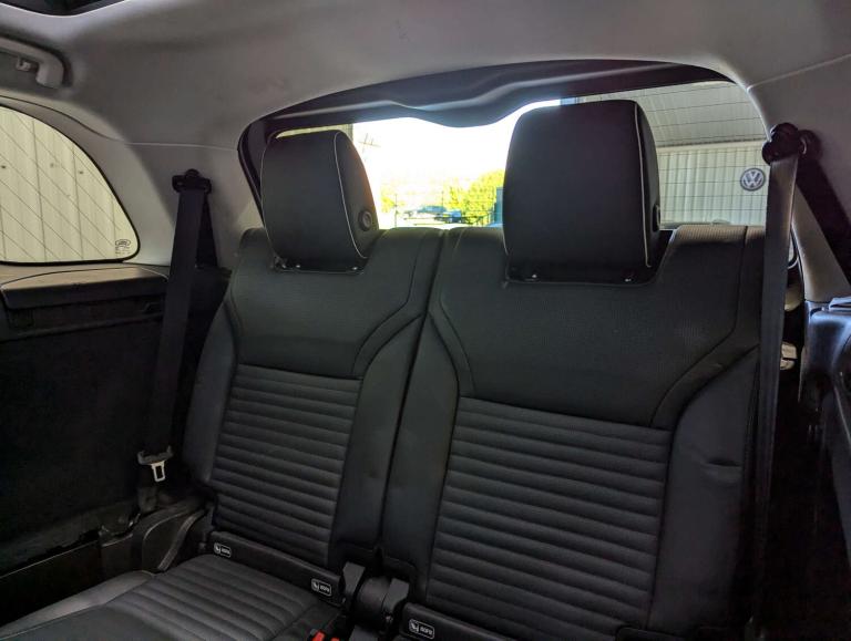 2017 Land Rover Discovery 3.0 Discovery HSE TD6 Auto 4WD 5dr SUV Diesel Automatic