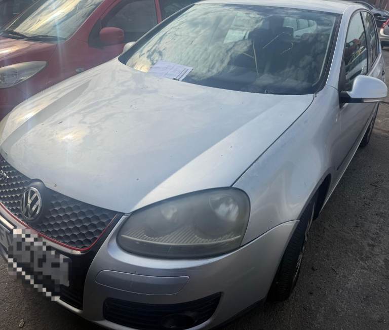 Breaking spare parts vw golf mk5 gti 