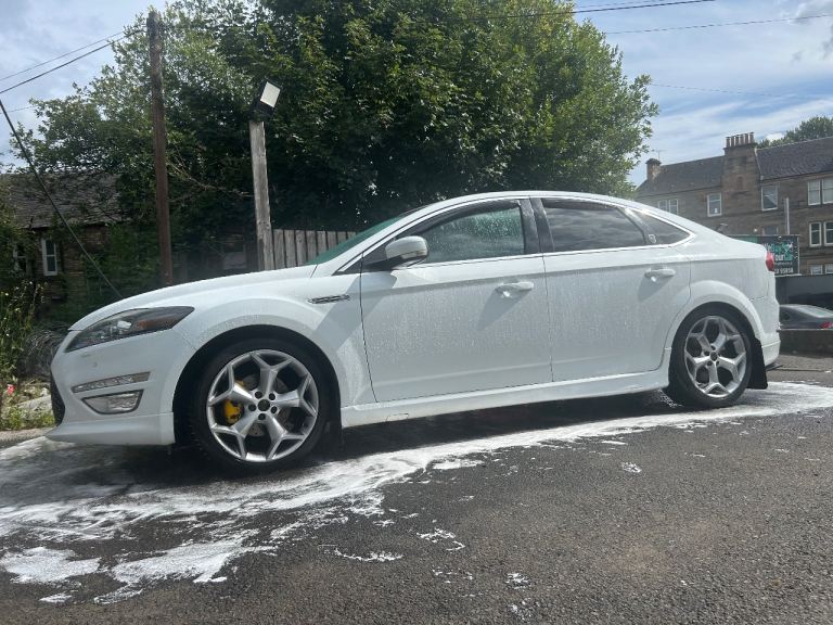 Ford, MONDEO, Hatchback, 2012, Manual, 2179 (cc), 5 doors