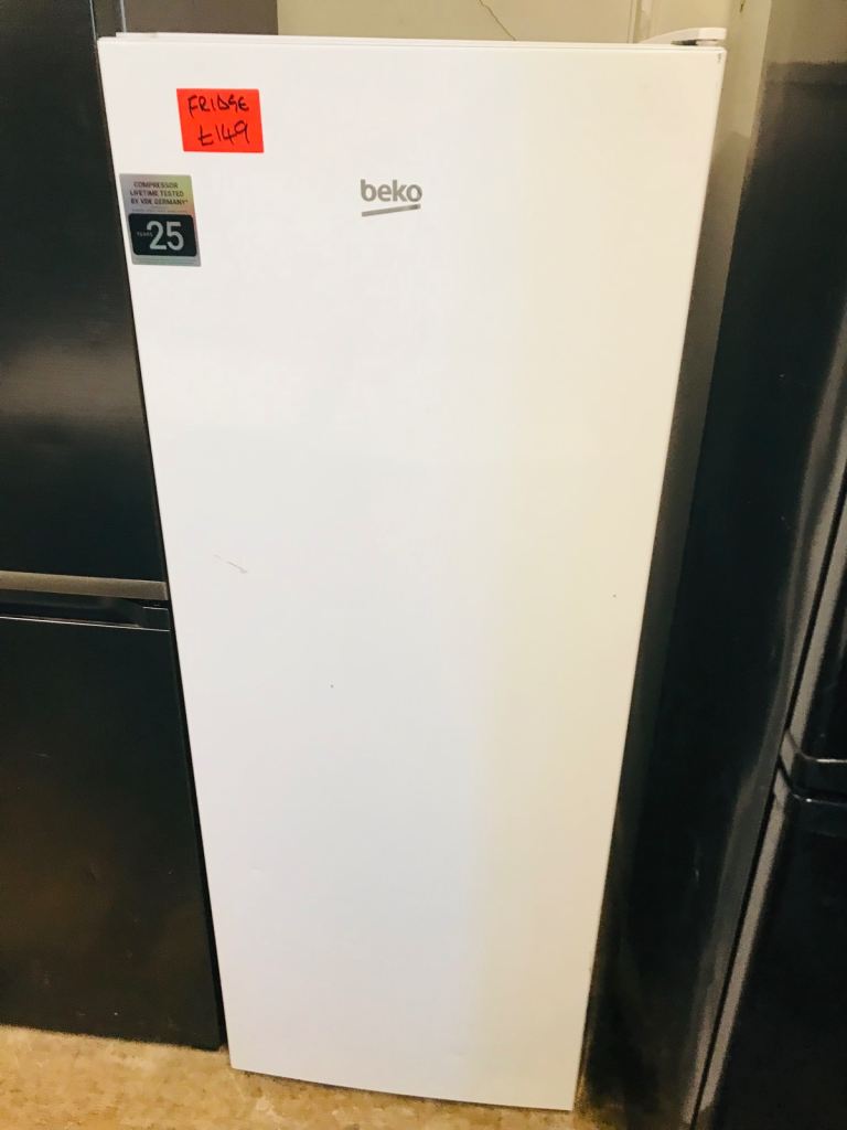 🚚 beko free standing fridge can deliver £149 