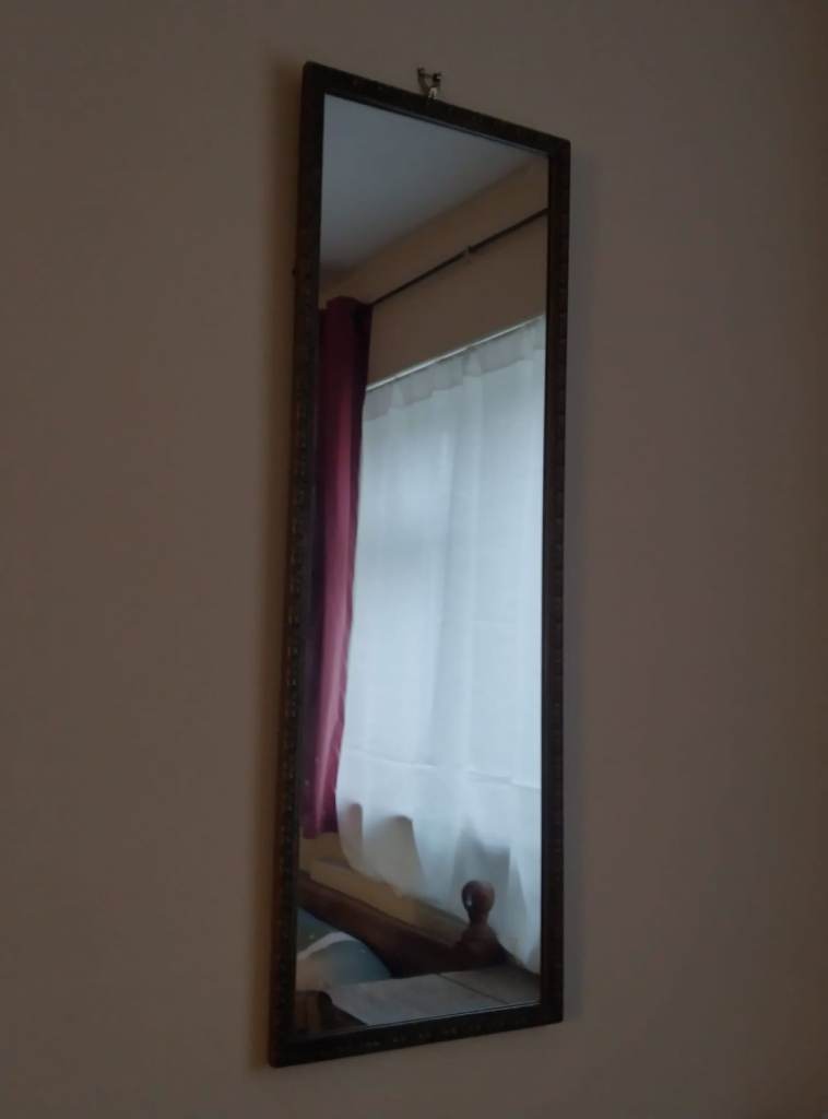 Mirror (antique)