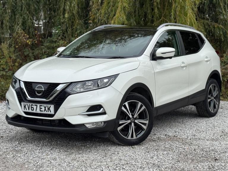 2017 Nissan Qashqai 1.2 DiG-T N-Connecta 5dr Xtronic HATCHBACK PETROL Automatic