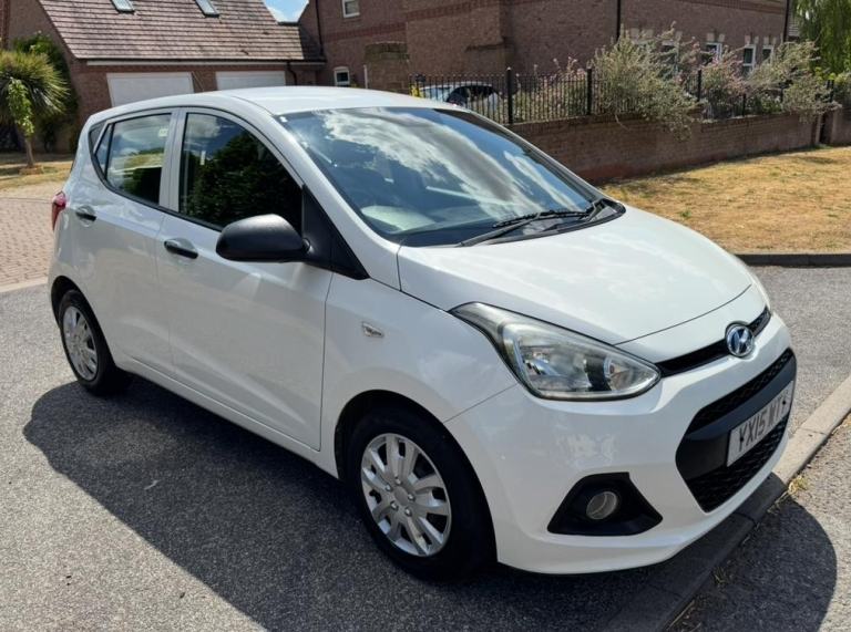 2015 HYUNDAI i10 1.0 S GENUINE 38,000 MILES FSH RUNS/DRIVES A1 1 FORMER KEEPER! 