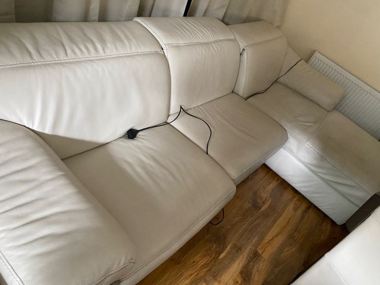 3 seat sofa with chaise longue end and reclining seat