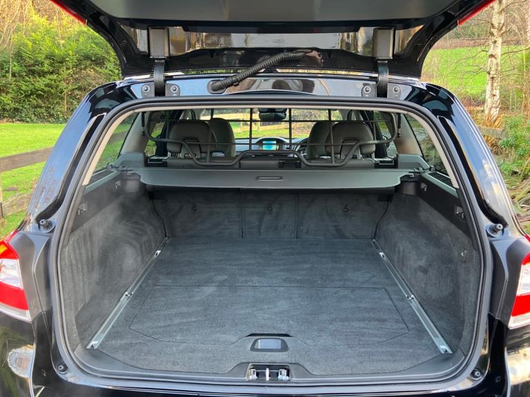 2016 VOLVO V70 2.0 T5 SE LUX Inscription 245bhp Automatic Estate