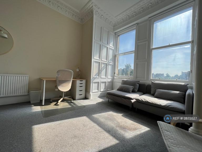5 bedroom flat in Leamington Terrace, Edinburgh, EH10 (5 bed) (#2873527)