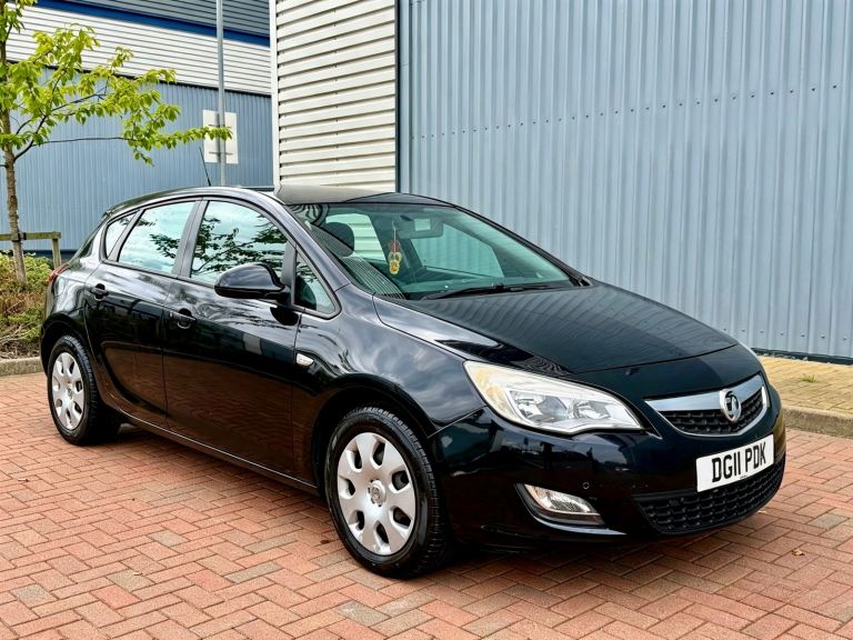 Vauxhall Astra Automatic Car Petrol