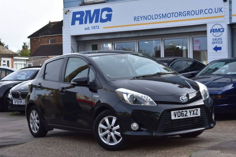 2012 Toyota Yaris 1.5 VVT-h T4 Hatchback 5dr Petrol Hybrid CVT Euro 5 | REVERSE CAMERA | AUTO Hat...