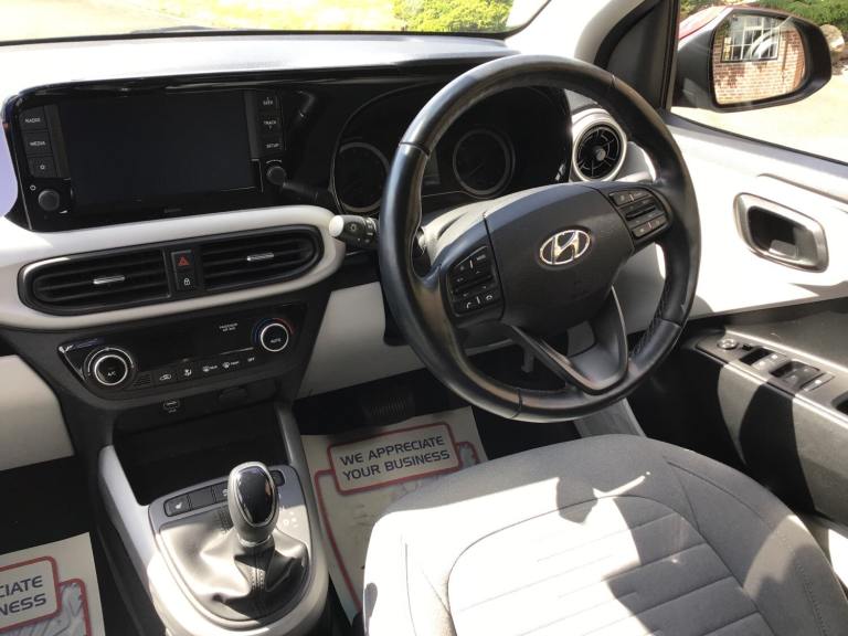 2022 Hyundai i10 1.2 MPi Premium 5dr Auto HATCHBACK Petrol Automatic