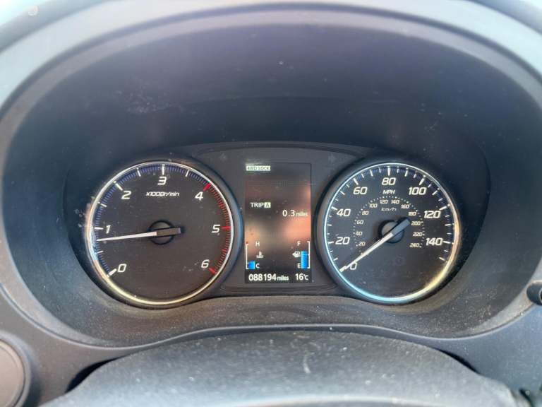 MITSUBISHI OUTLANDER 2.2 DI-D GX3 2014