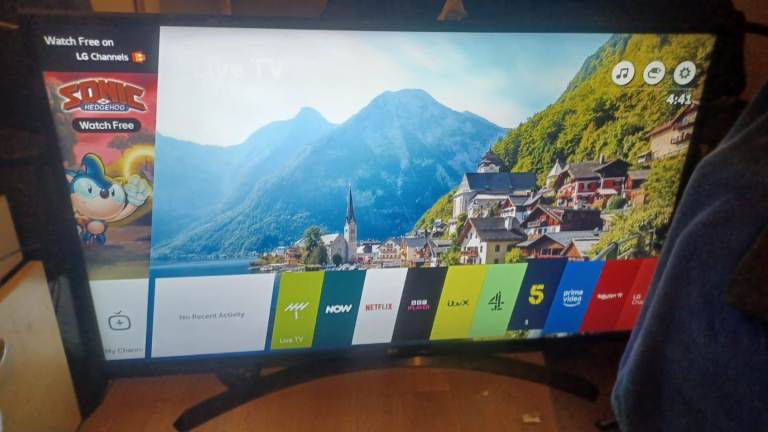 FREE DELIVERY excellent 49" LG ULTRA 4K HD HDR LED SMART TV freeveiw channels inbuilt 
