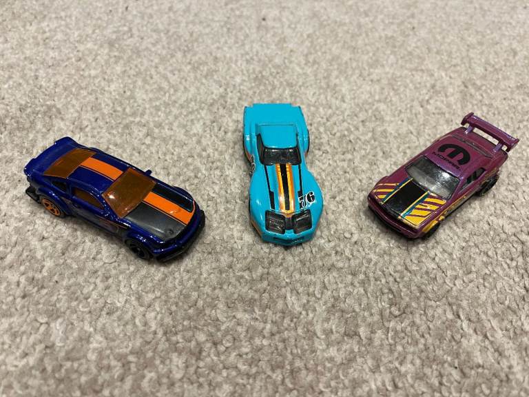 Hot wheels drift racers collection: 2005 Ford Mustang, 1970s Greenwood Corvette, Dodge Challenger