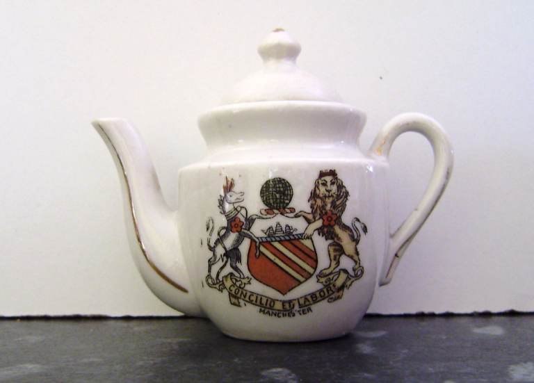 Vintage MINIATURE TEAPOT, CRESTED CHINA MANCHESTER, PORCELAIN, RARE
