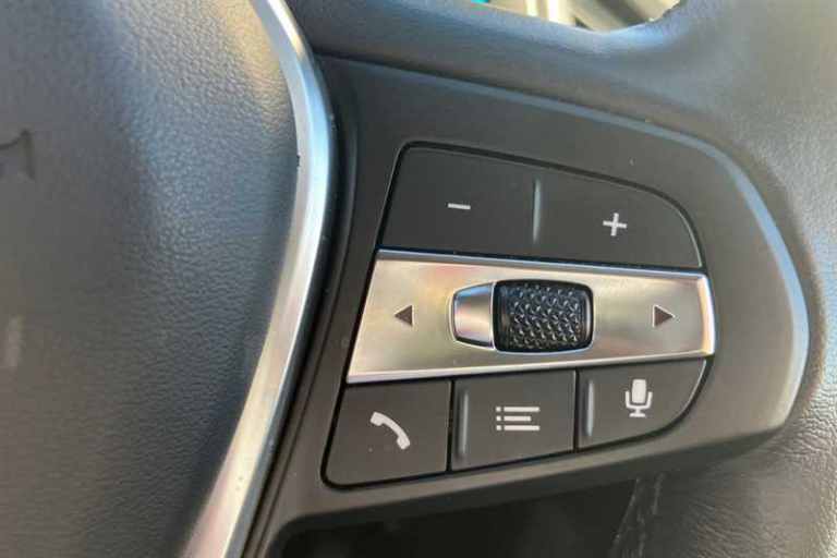 2022 BMW 1 Series 118i [136] SE 5dr [Live Cockpit Professional] HATCHBACK PETROL Manual