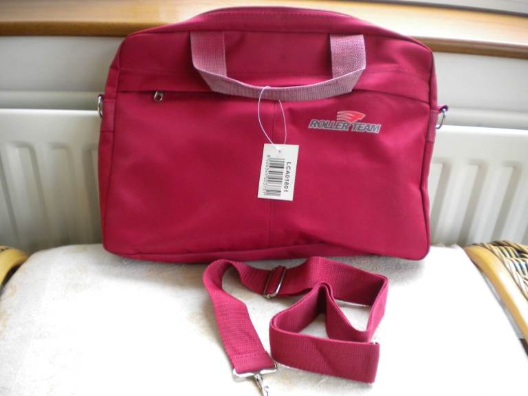 MOTORHOME ROLLERTEAM NEW RED HOLDALL