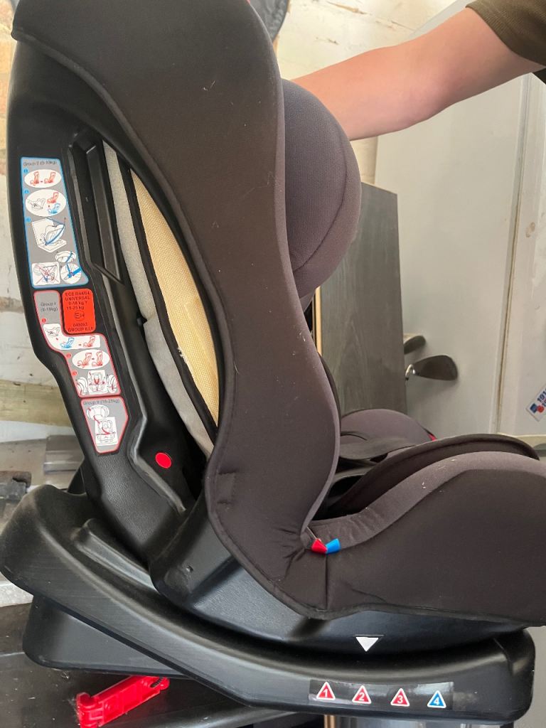 Car seat 