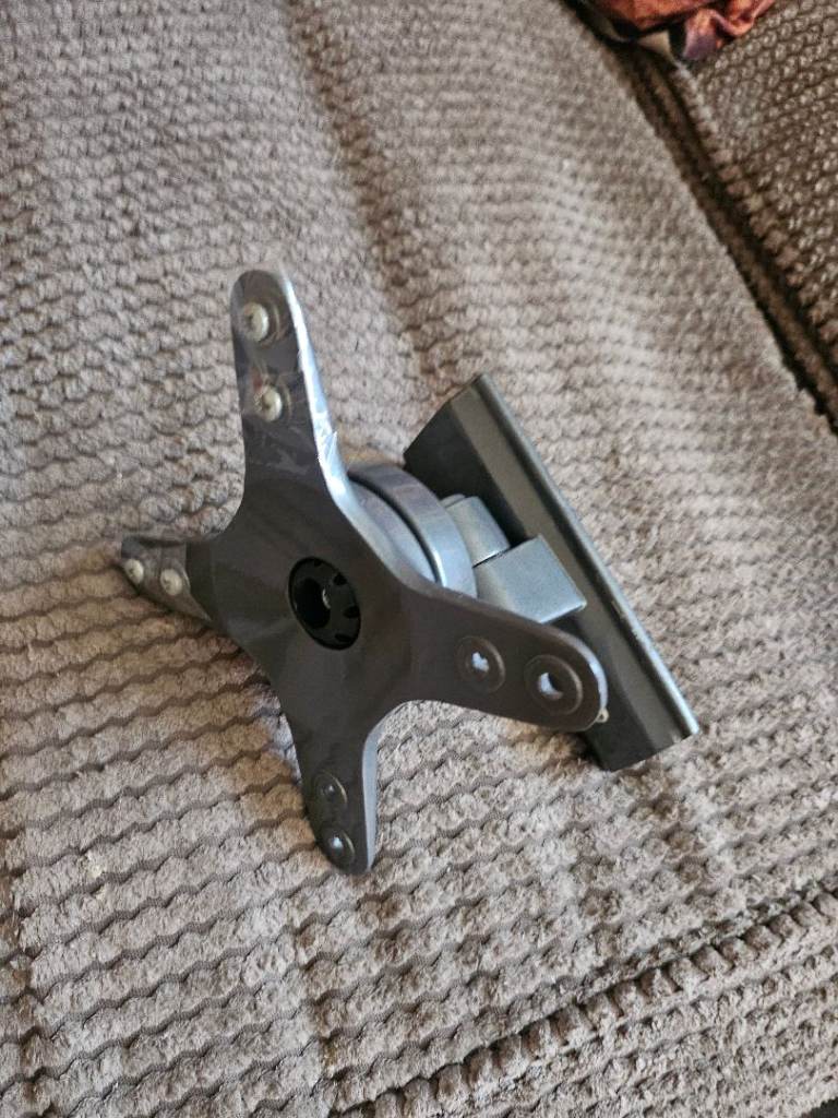 Tv bracket holder 