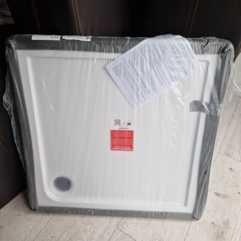 New Wykes White Shower Tray 800x800mm, 40mm Cast Stone
